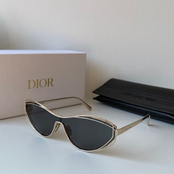 NEW Dior FilDior M1U Cat Eye Sunglasses in Gold Blue - Picture 1 of 7